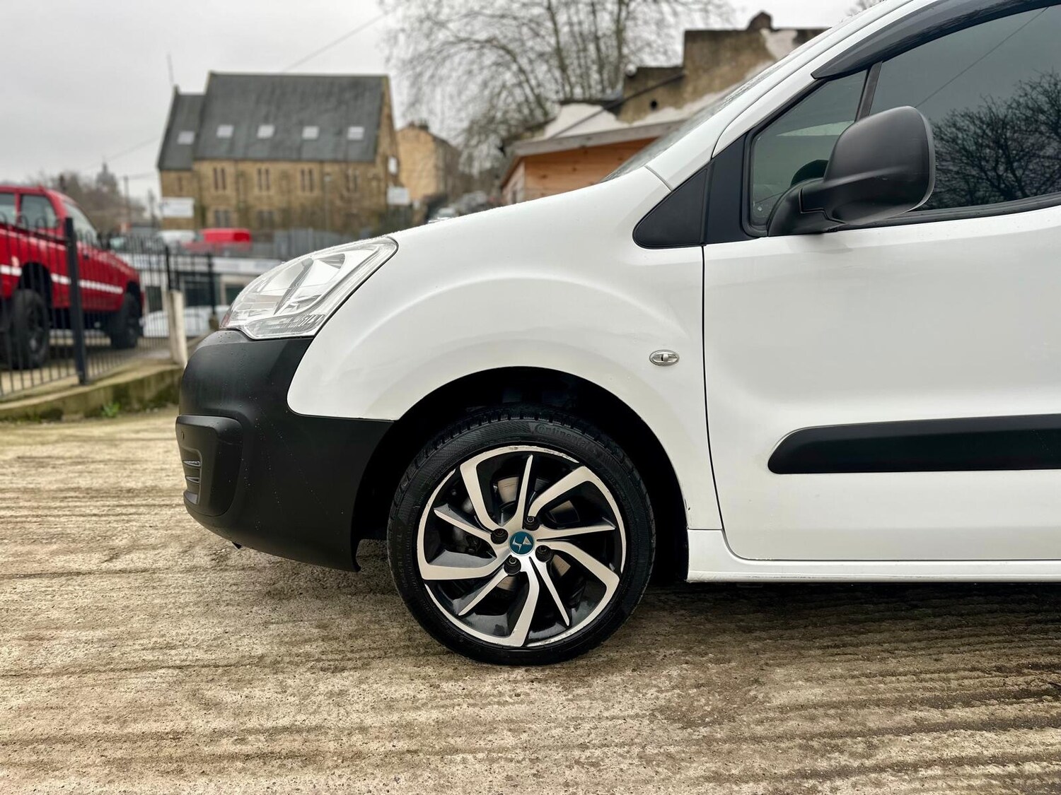 Used Citroen Berlingo 2017 for sale - 77416969: Photo 23