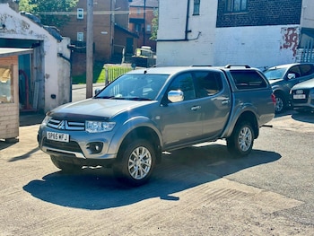 Used Mitsubishi L200 2015 for sale - 78494496: Photo
