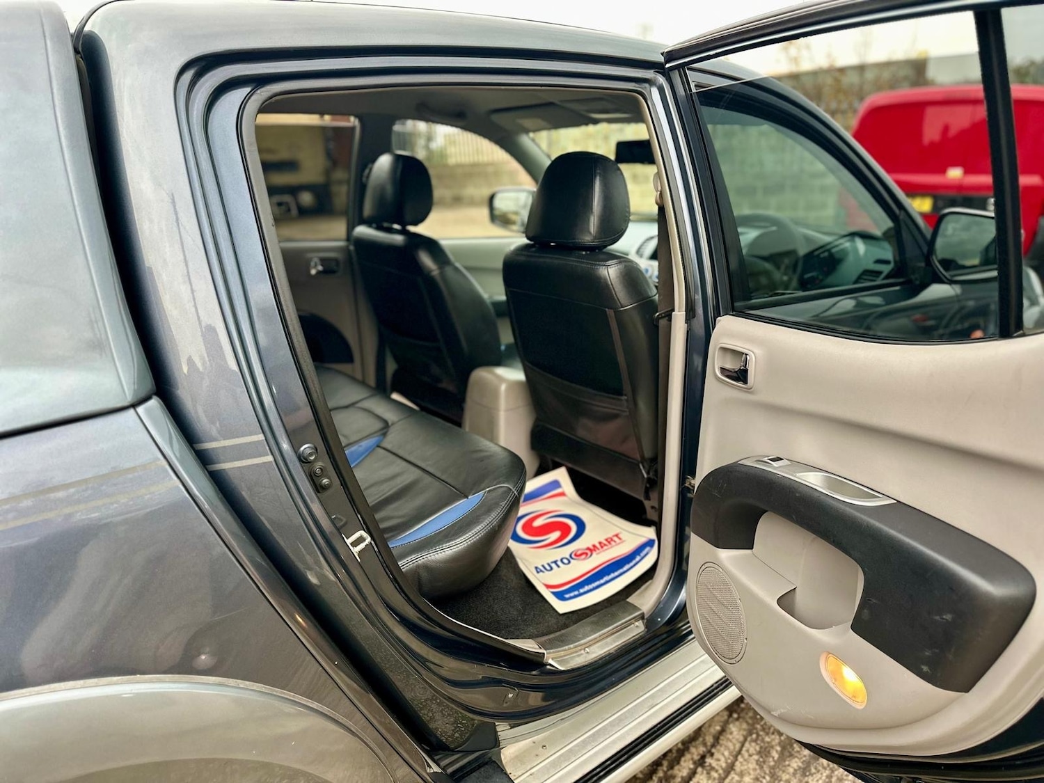 Used Mitsubishi L200 2006 for sale - 76562567: Photo 12