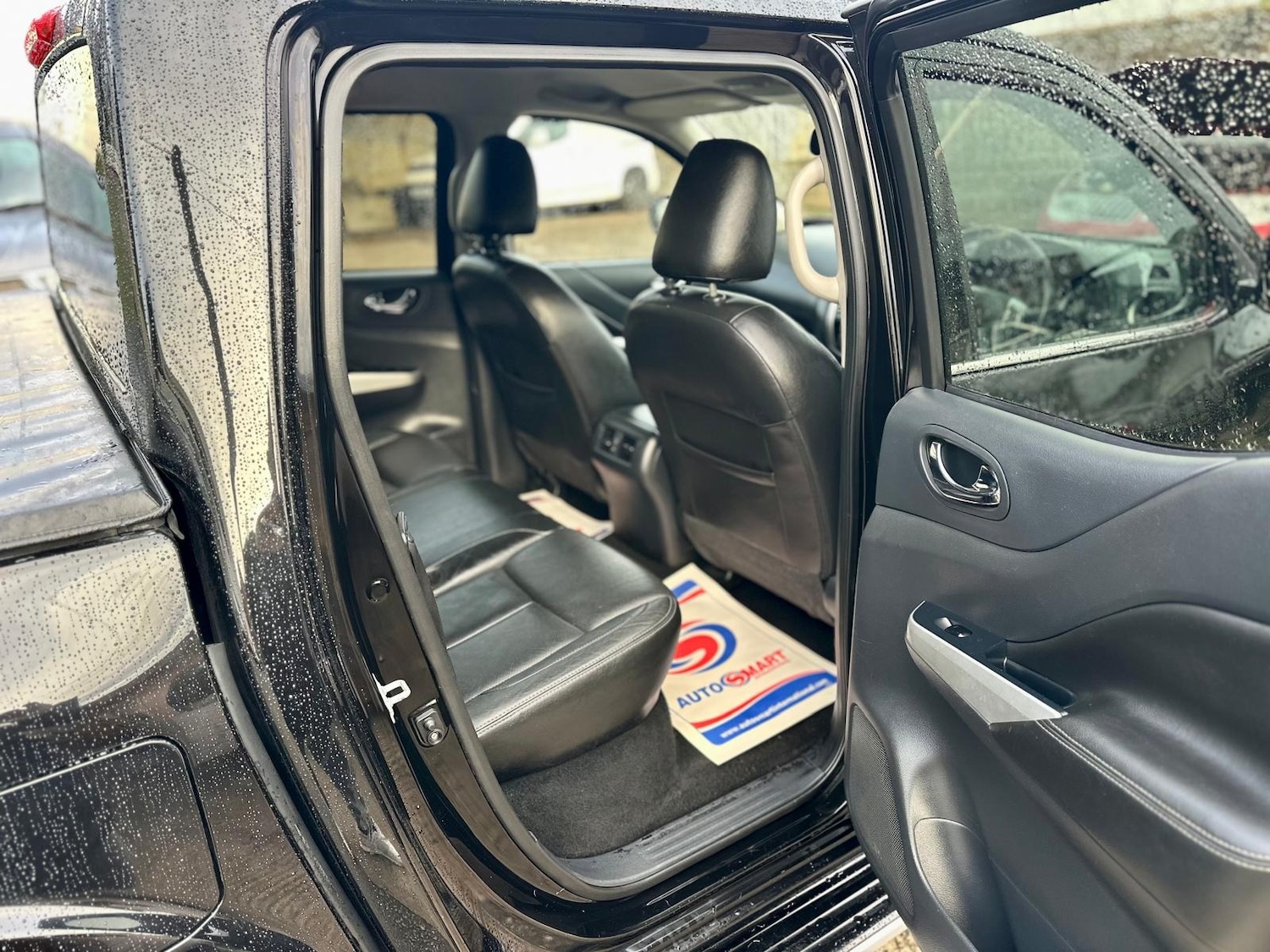 Used Nissan Navara 2019 for sale - 76963019: Photo 13