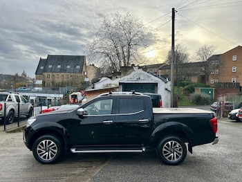 Used Nissan Navara 2019 for sale - 76963019: Photo