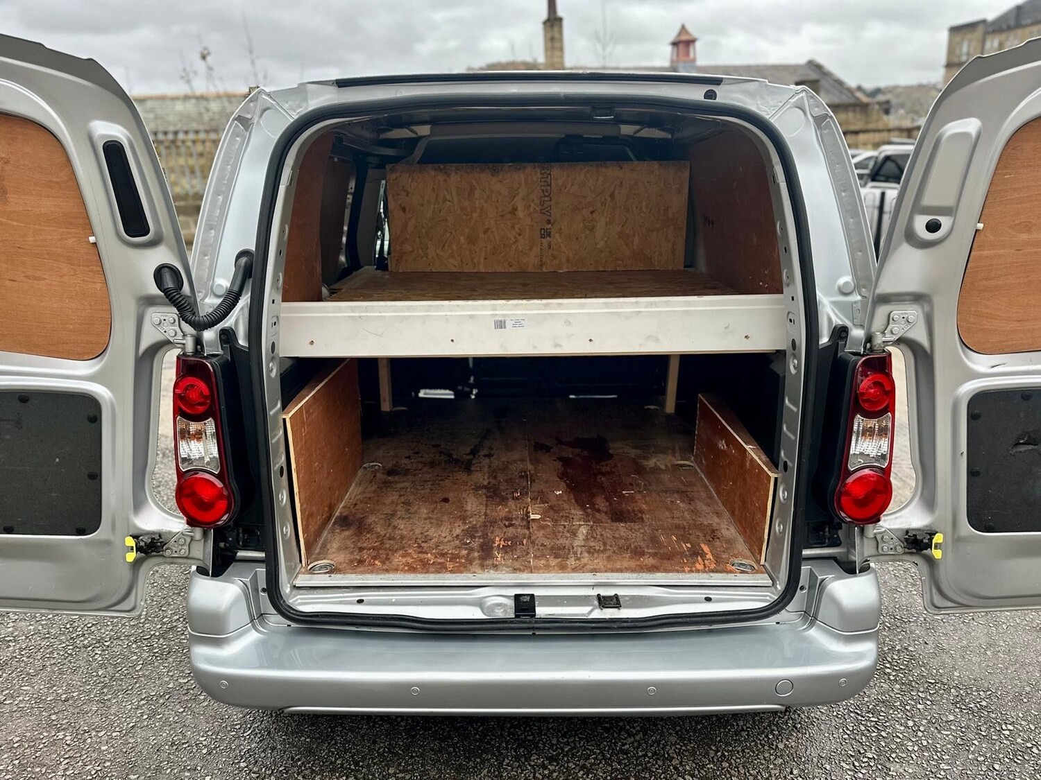 Used Peugeot Partner 2017 for sale - 76556740: Photo 22