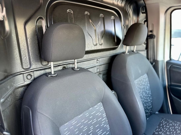 Used Vauxhall Combo 2016 for sale - 75925672: Photo 12