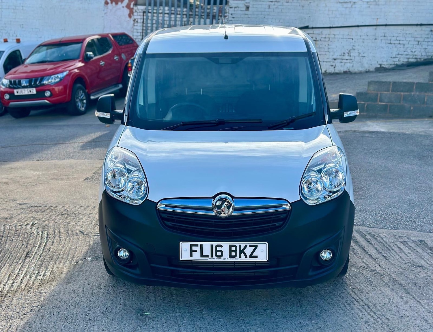 Used Vauxhall Combo 2016 for sale - 75925672: Photo 16