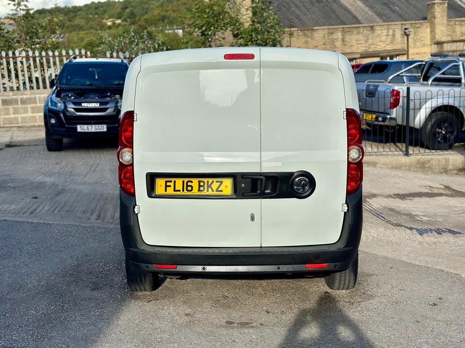 Used Vauxhall Combo 2016 for sale - 75925672: Photo 21