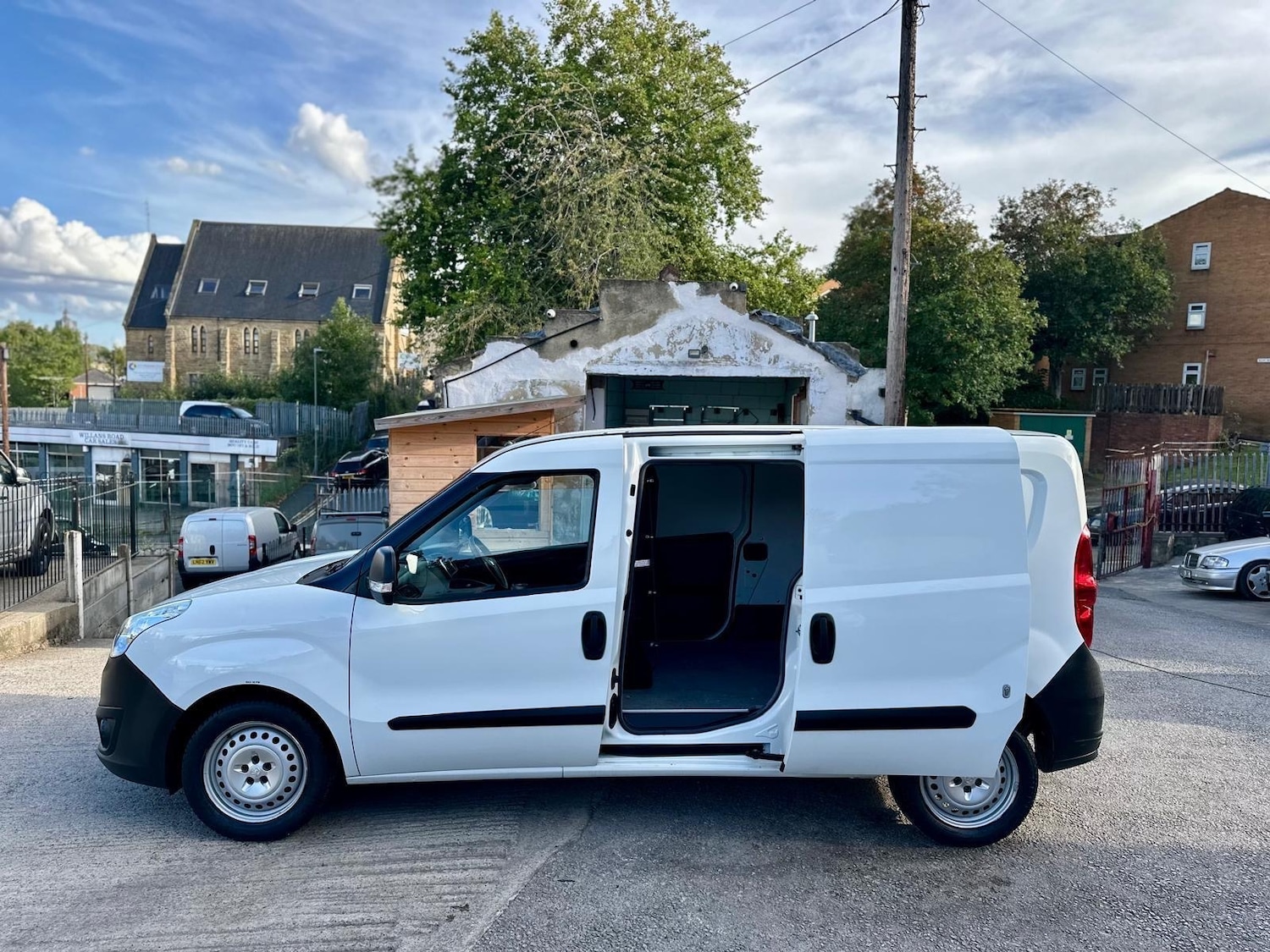 Used Vauxhall Combo 2016 for sale - 75925672: Photo 7