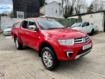 Used Mitsubishi L200 2015 for sale - 77829867: Photo