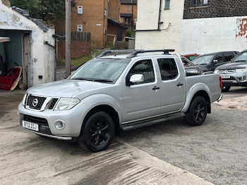 Used Nissan Navara 2012 for sale - 75569457: Photo
