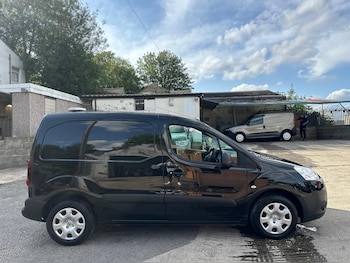 Used Peugeot Partner 2015 for sale - 75124978: Photo