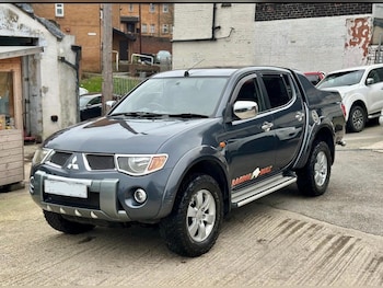 Used Mitsubishi L200 2010 for sale - 79119994: Photo