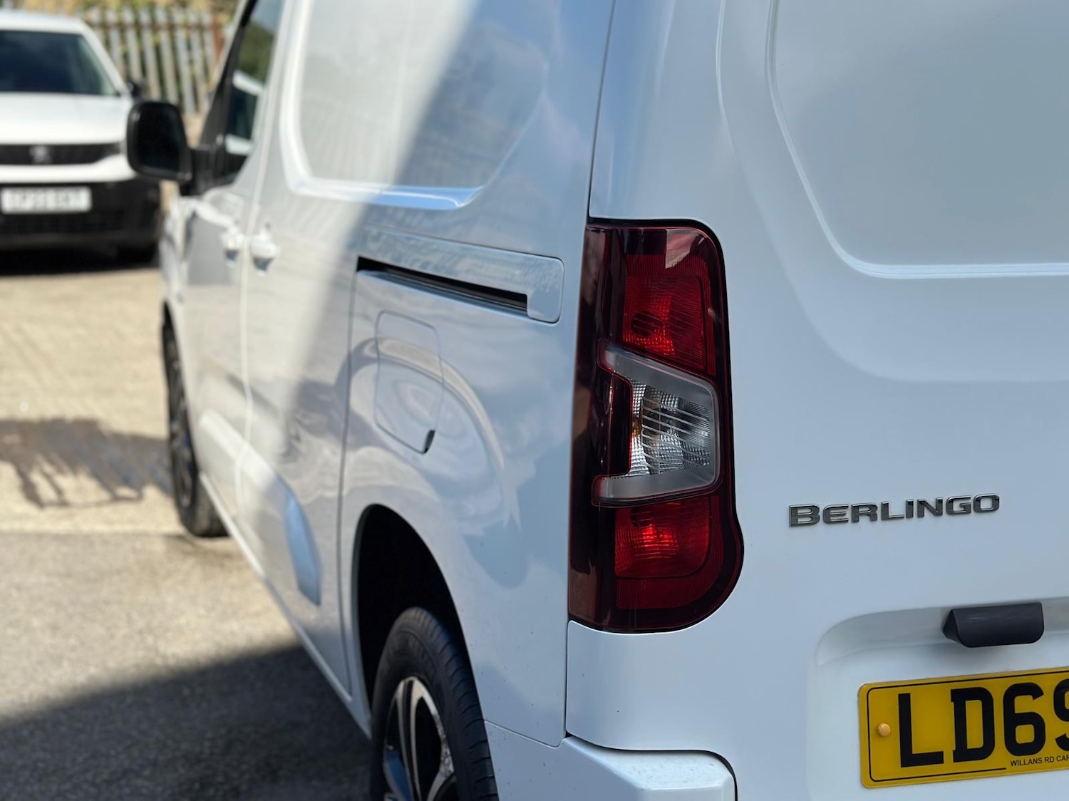 Vehicle 21