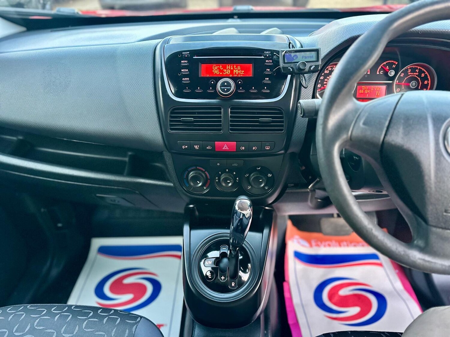 Used Fiat Doblo 2015 for sale - 76362872: Photo 18