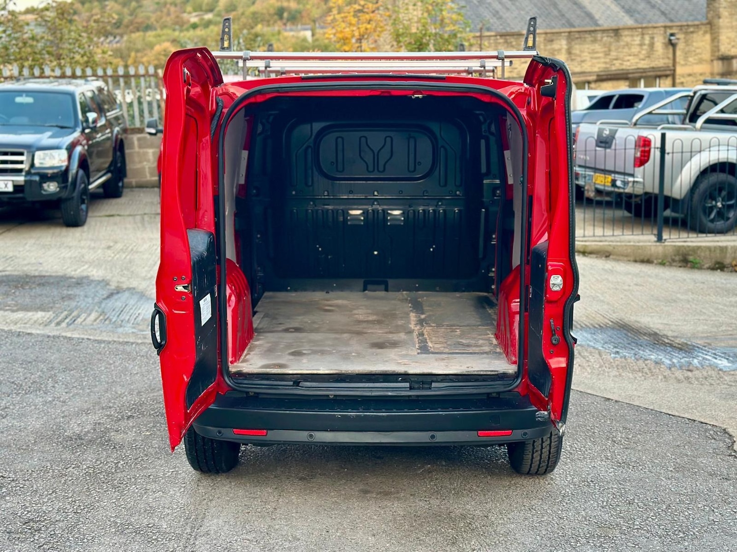 Used Fiat Doblo 2015 for sale - 76362872: Photo 30