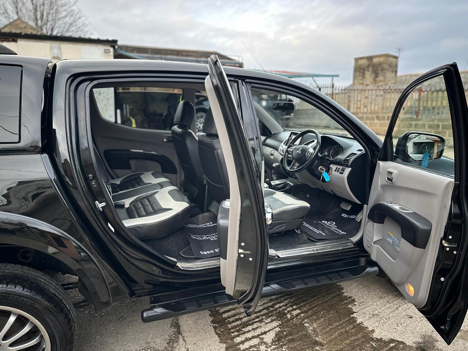 Used Mitsubishi L200 2013 for sale - 76382397: Photo 13