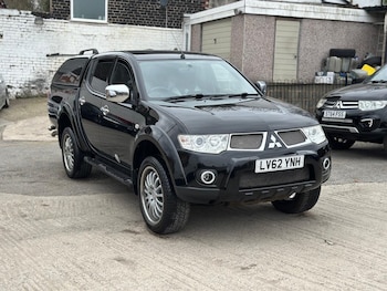 Mitsubishi - L200