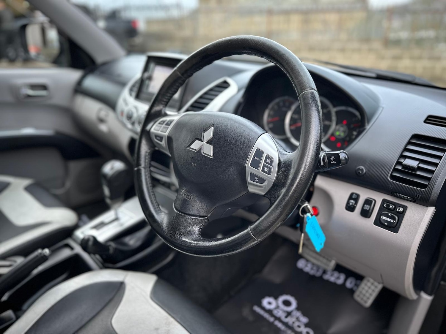 Used Mitsubishi L200 2013 for sale - 76382397: Photo 8