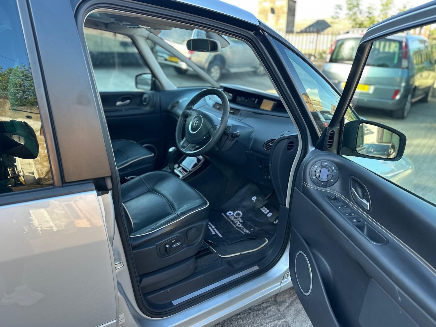 Vehicle 7
