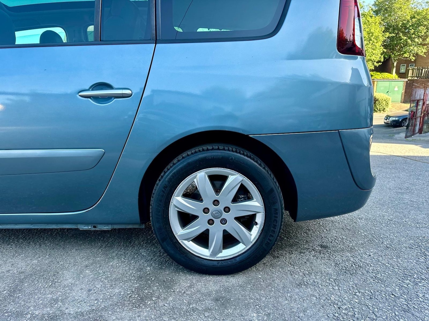 Vehicle 22
