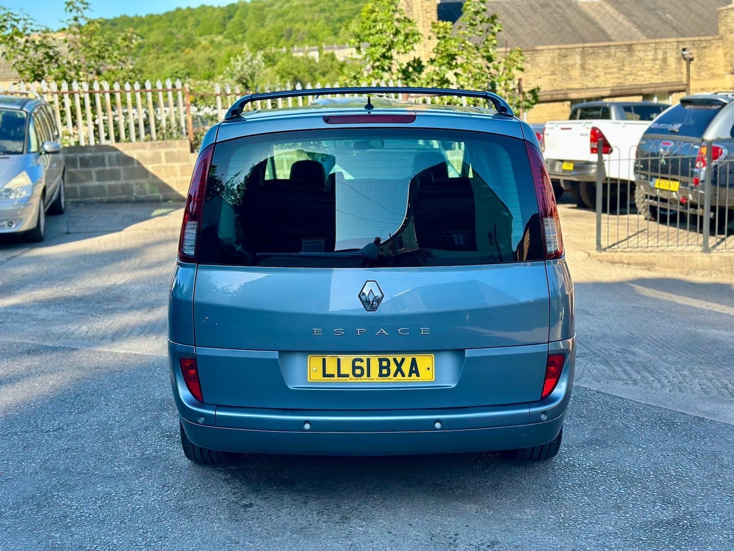 Vehicle 27