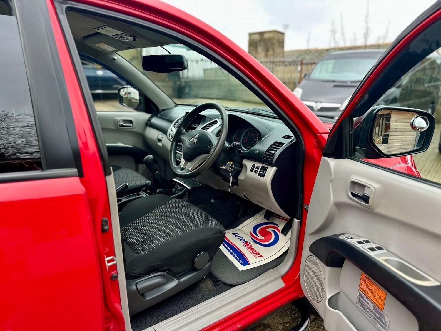 Used Mitsubishi L200 2014 for sale - 77416824: Photo 9