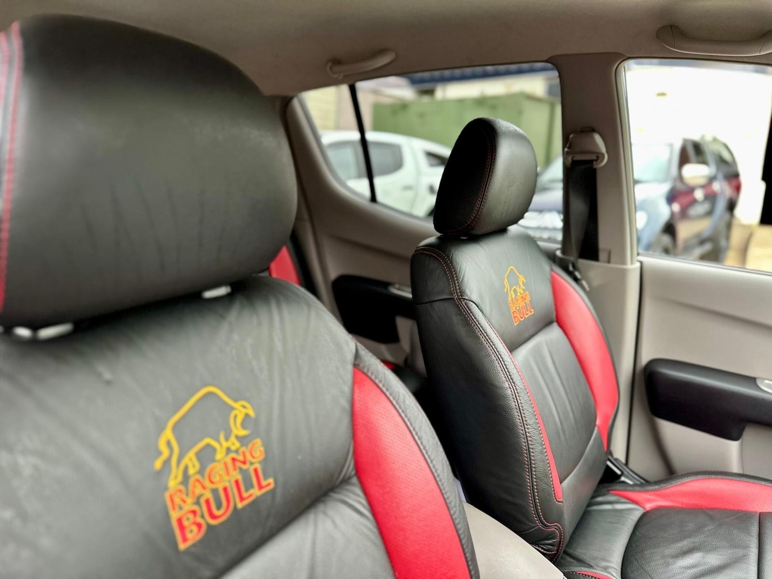 Used Mitsubishi L200 2010 for sale - 77647233: Photo 15