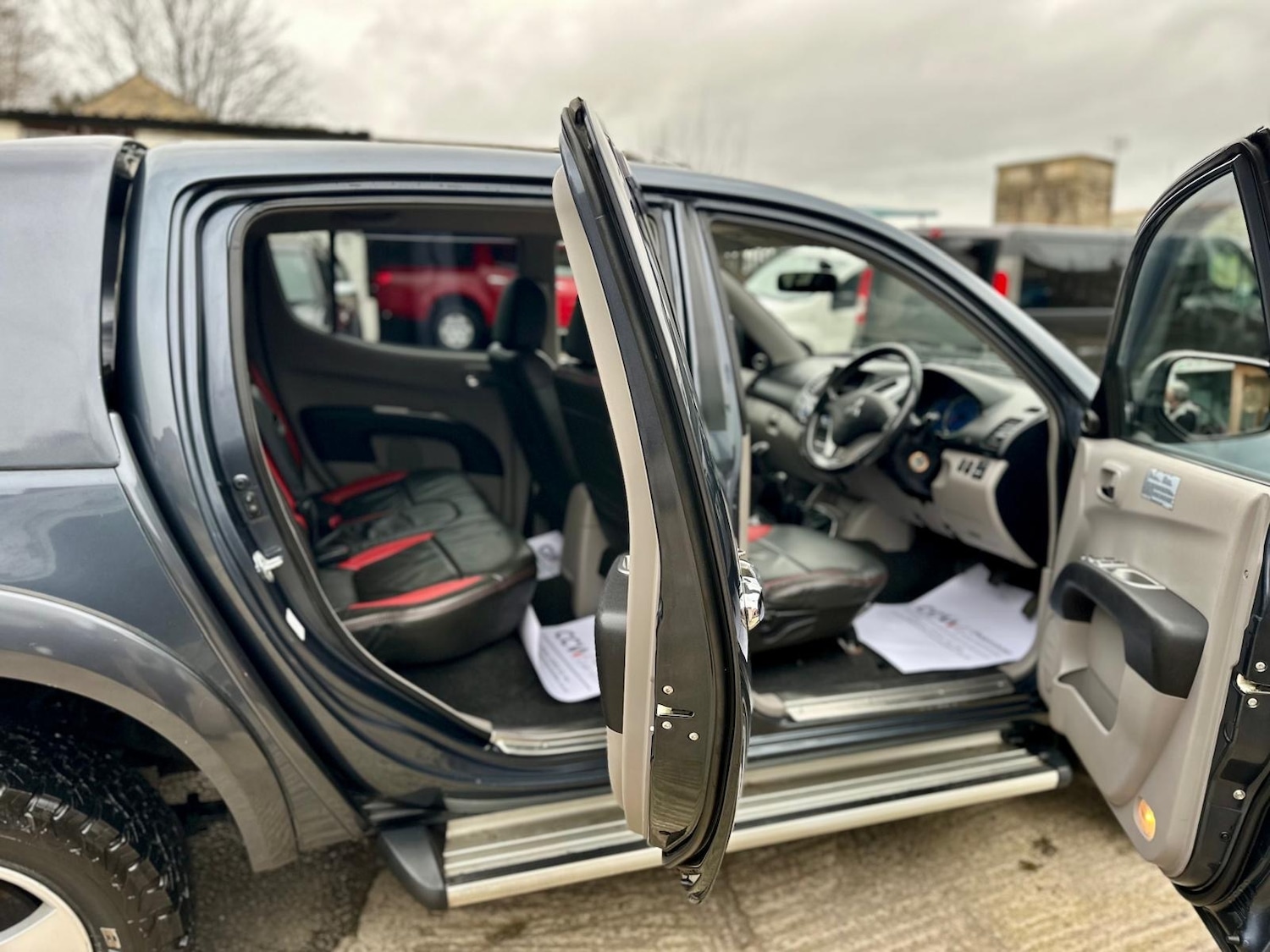 Used Mitsubishi L200 2010 for sale - 77647233: Photo 18