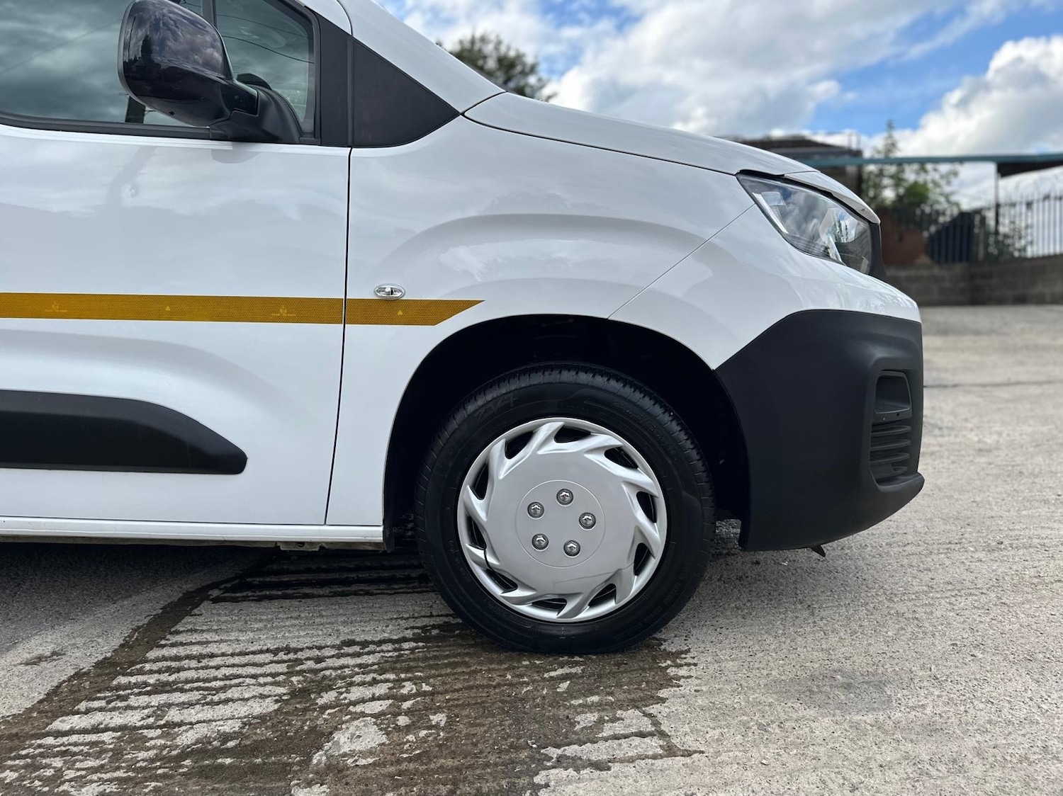Vehicle 22