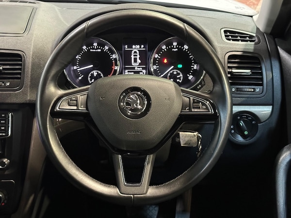 Used Skoda Yeti 2017 for sale - 75757175: Photo 21