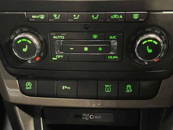 Used Skoda Yeti 2017 for sale - 75757175: Photo 40