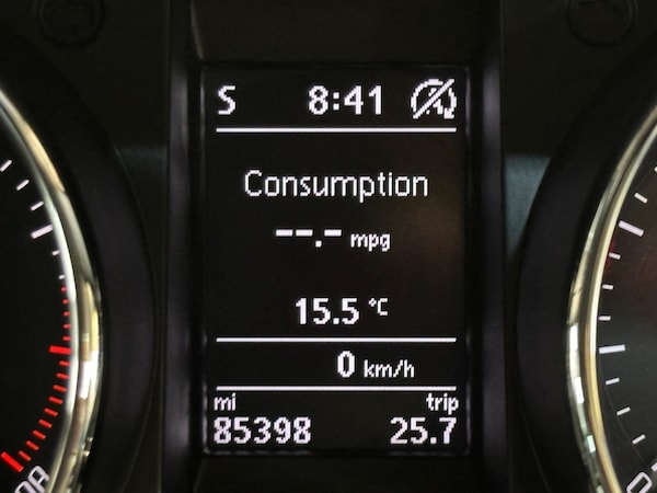Used Skoda Yeti 2017 for sale - 75757175: Photo 54