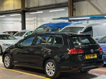 Used Volkswagen Golf 2016 for sale - 74534468: Photo