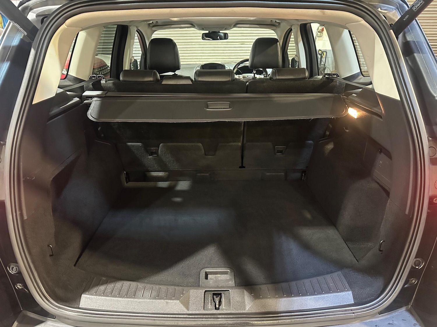 Vehicle 29