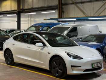 2019 (69) - Standard Range Plus Auto RWD 4dr