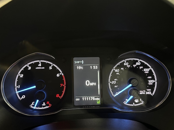 Used Toyota Yaris 2017 for sale - 75623054: Photo 46