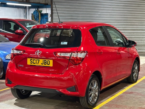 Used Toyota Yaris 2017 for sale - 75623054: Photo 7