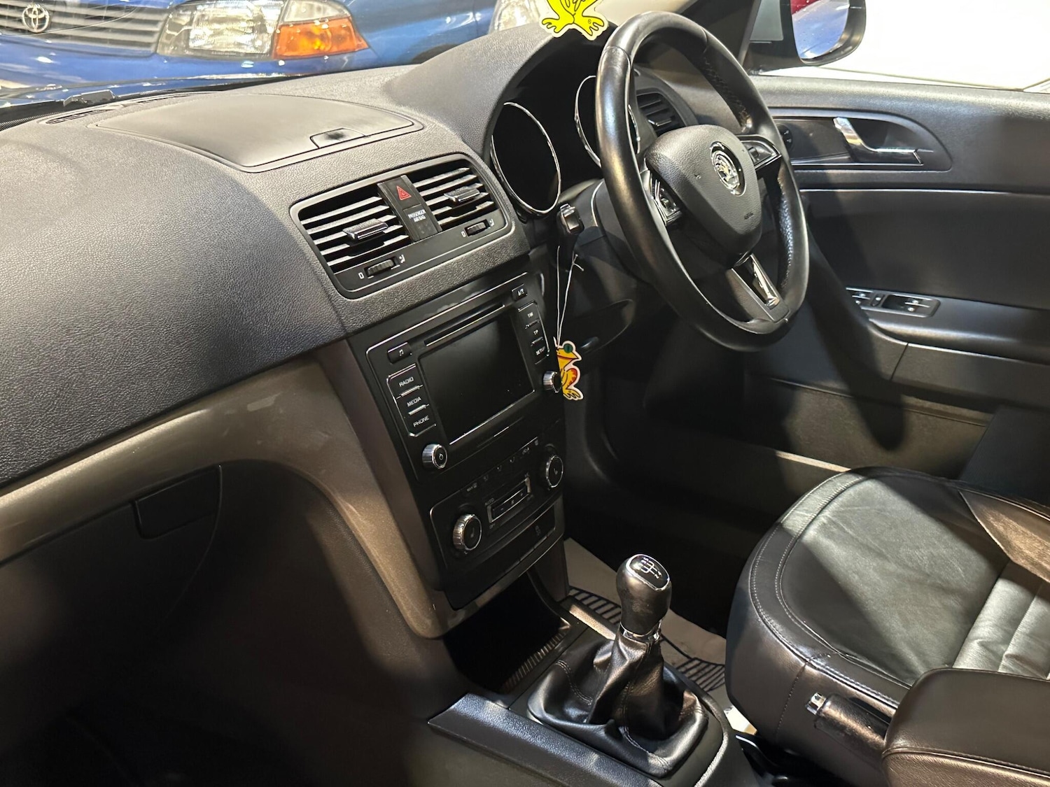 Vehicle 27