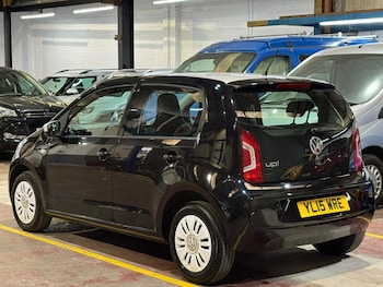 Used Volkswagen up! 2015 for sale - 75949020: Photo
