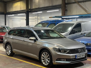 Volkswagen - Passat