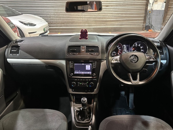 Used Skoda Yeti 2015 for sale - 75246196: Photo 14