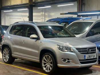 2011 (11) - 2.0 TDI R-Line DSG 4WD Euro 5 5dr