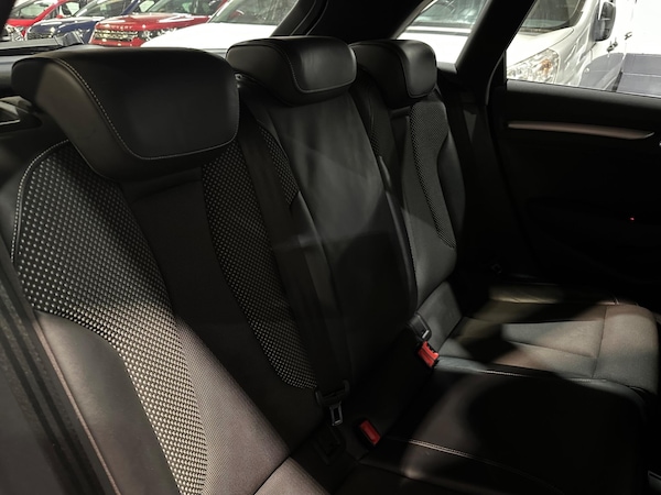 Used Audi A3 2016 for sale - 76174785: Photo 16