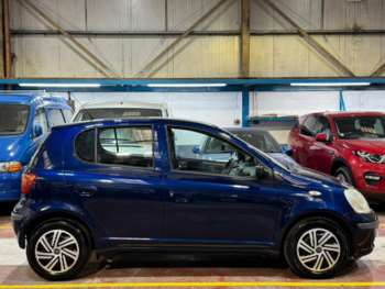 Used Toyota Yaris 2004 for sale - 75033940: Photo