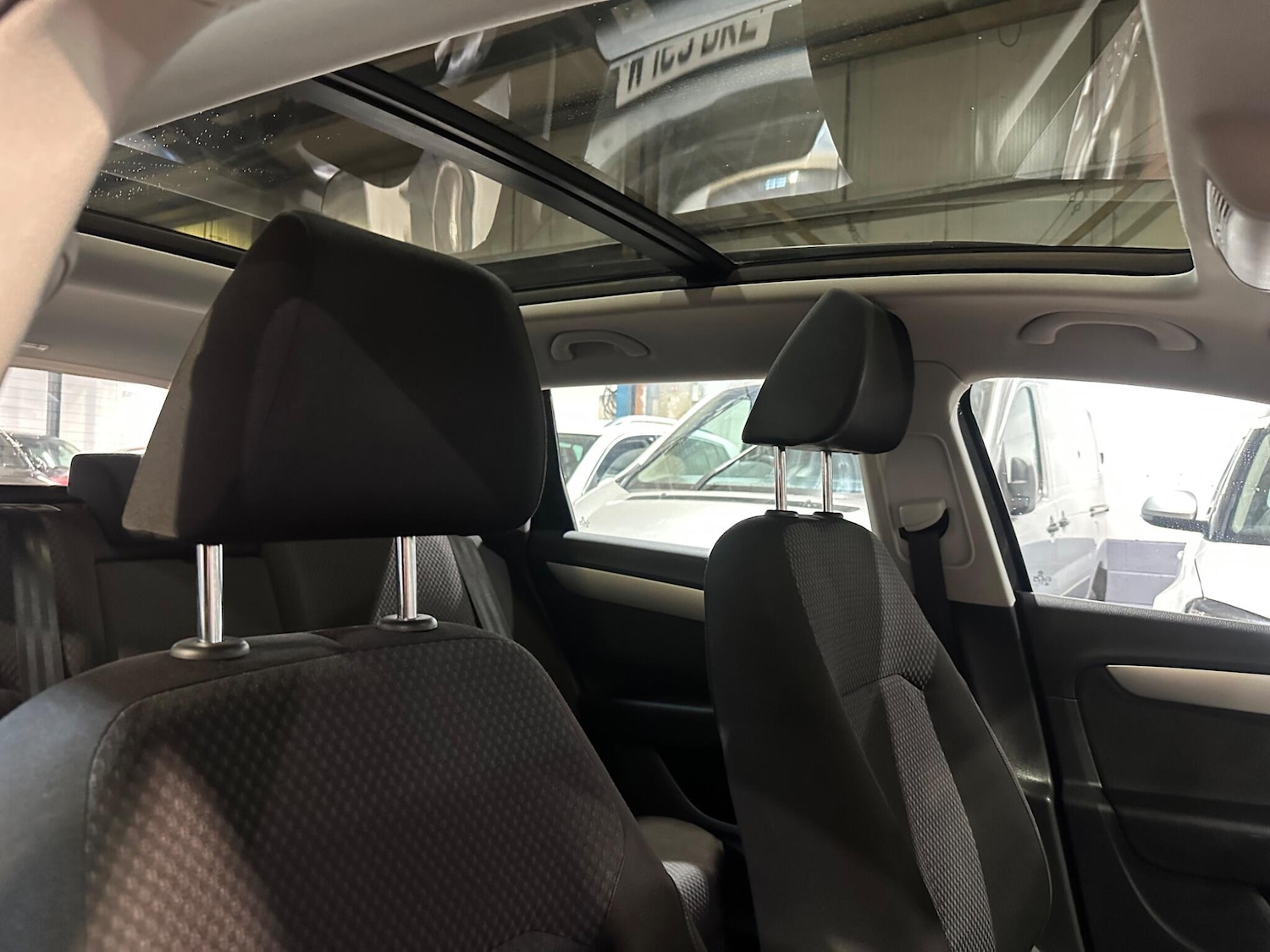 Used Volkswagen Passat 2010 for sale - 76151289: Photo 15