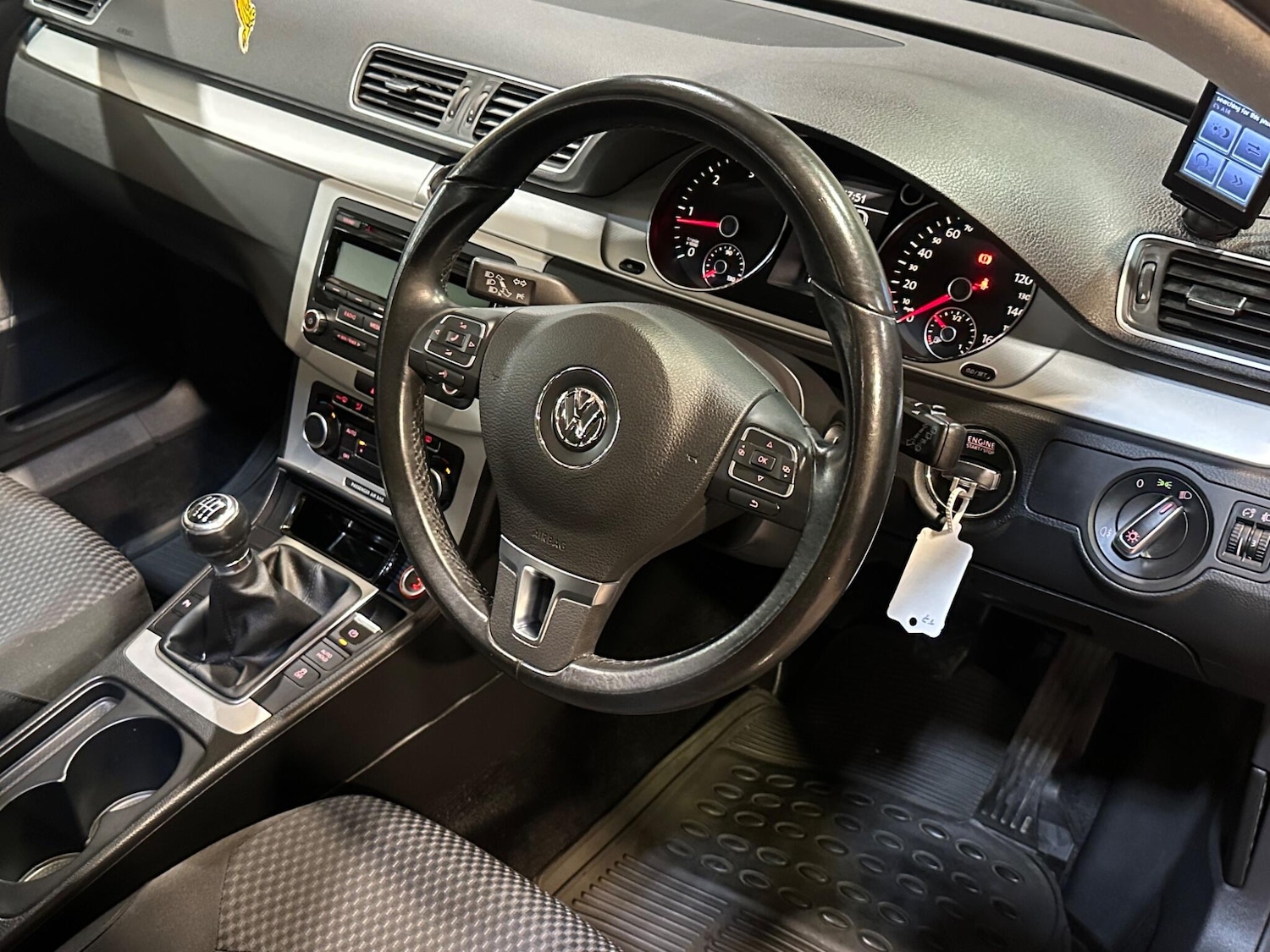 Used Volkswagen Passat 2010 for sale - 76151289: Photo 16