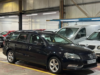 Volkswagen - Passat