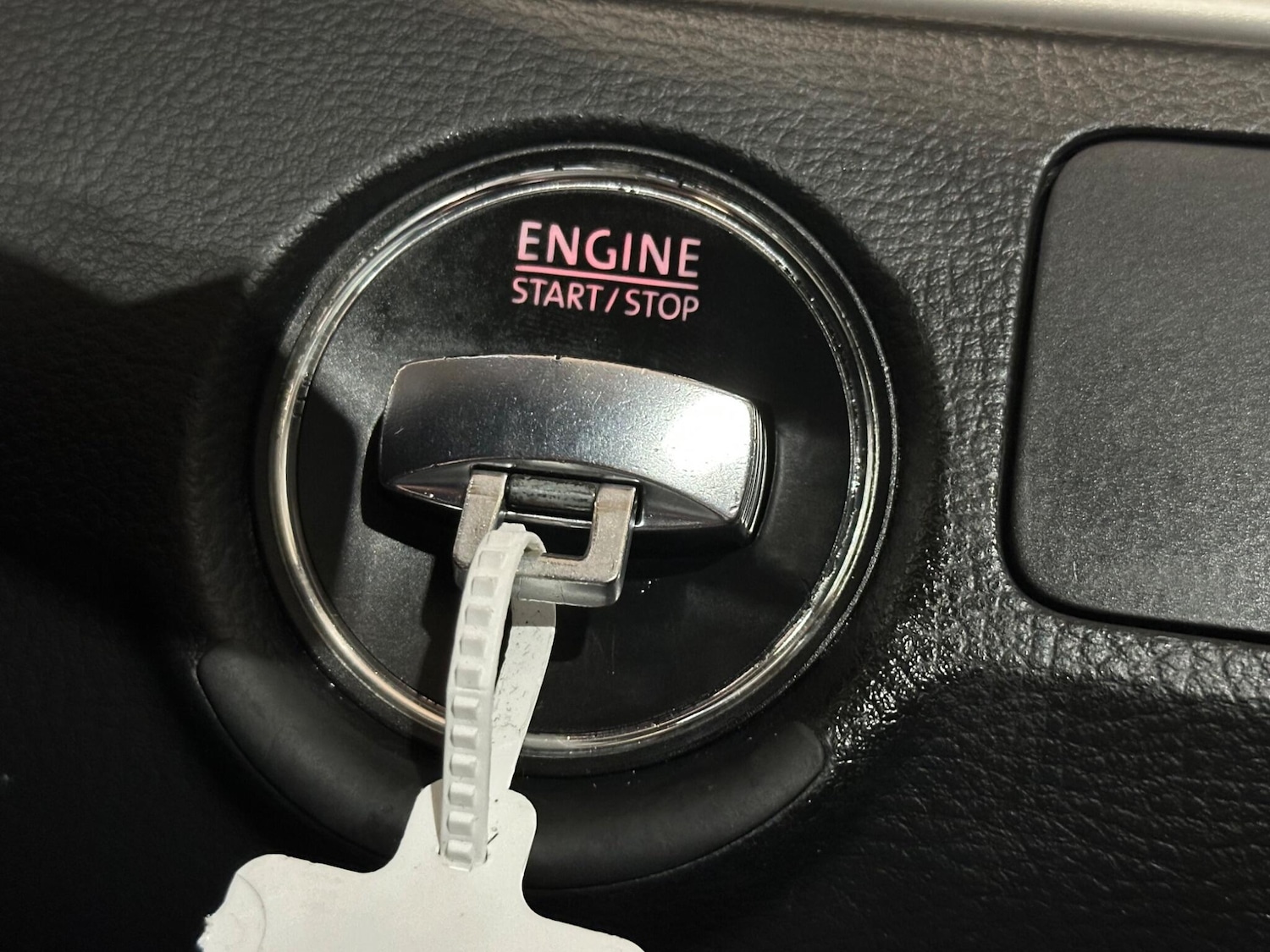 Used Volkswagen Passat 2010 for sale - 76151289: Photo 29