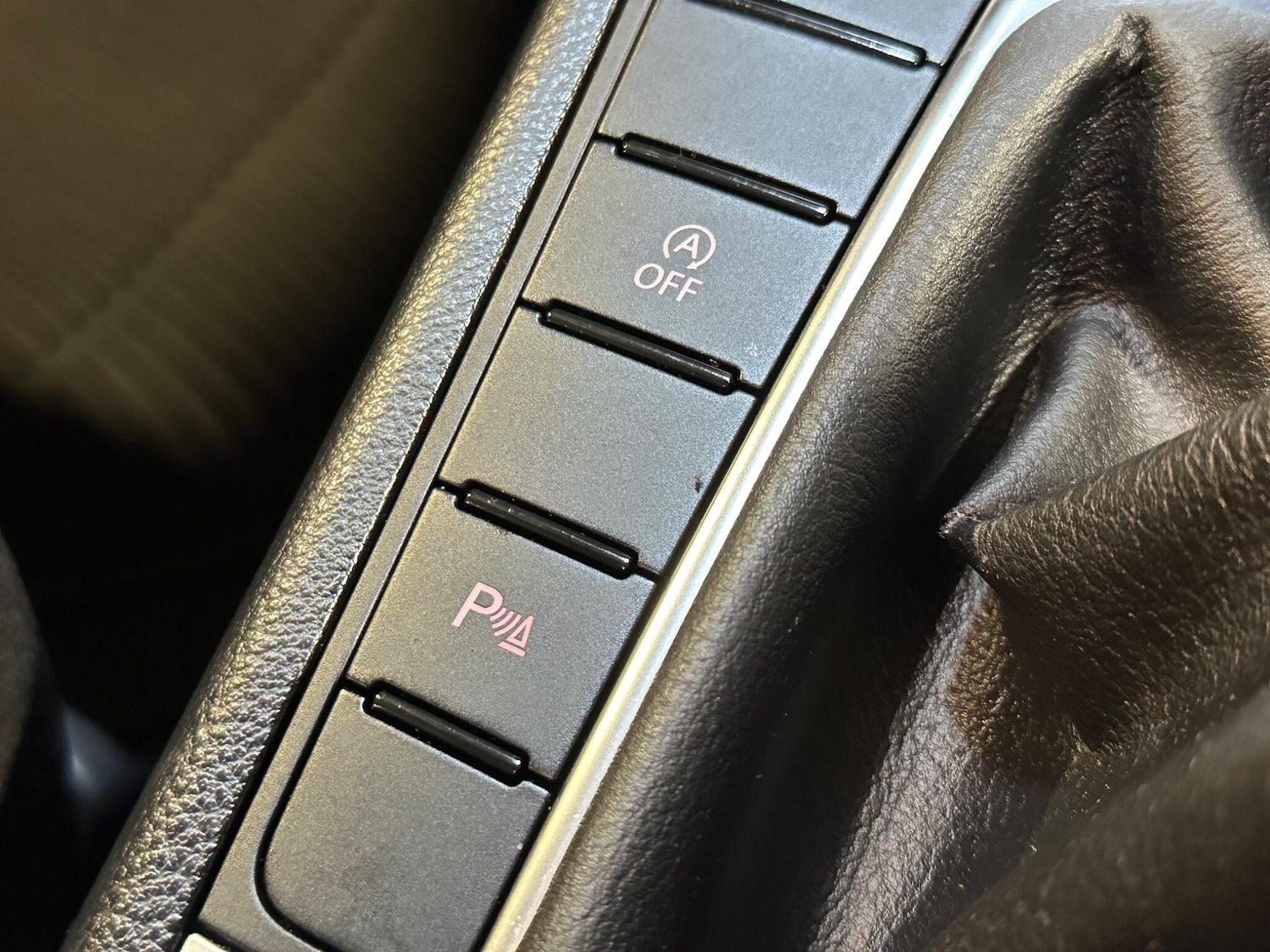 Used Volkswagen Passat 2010 for sale - 76151289: Photo 37