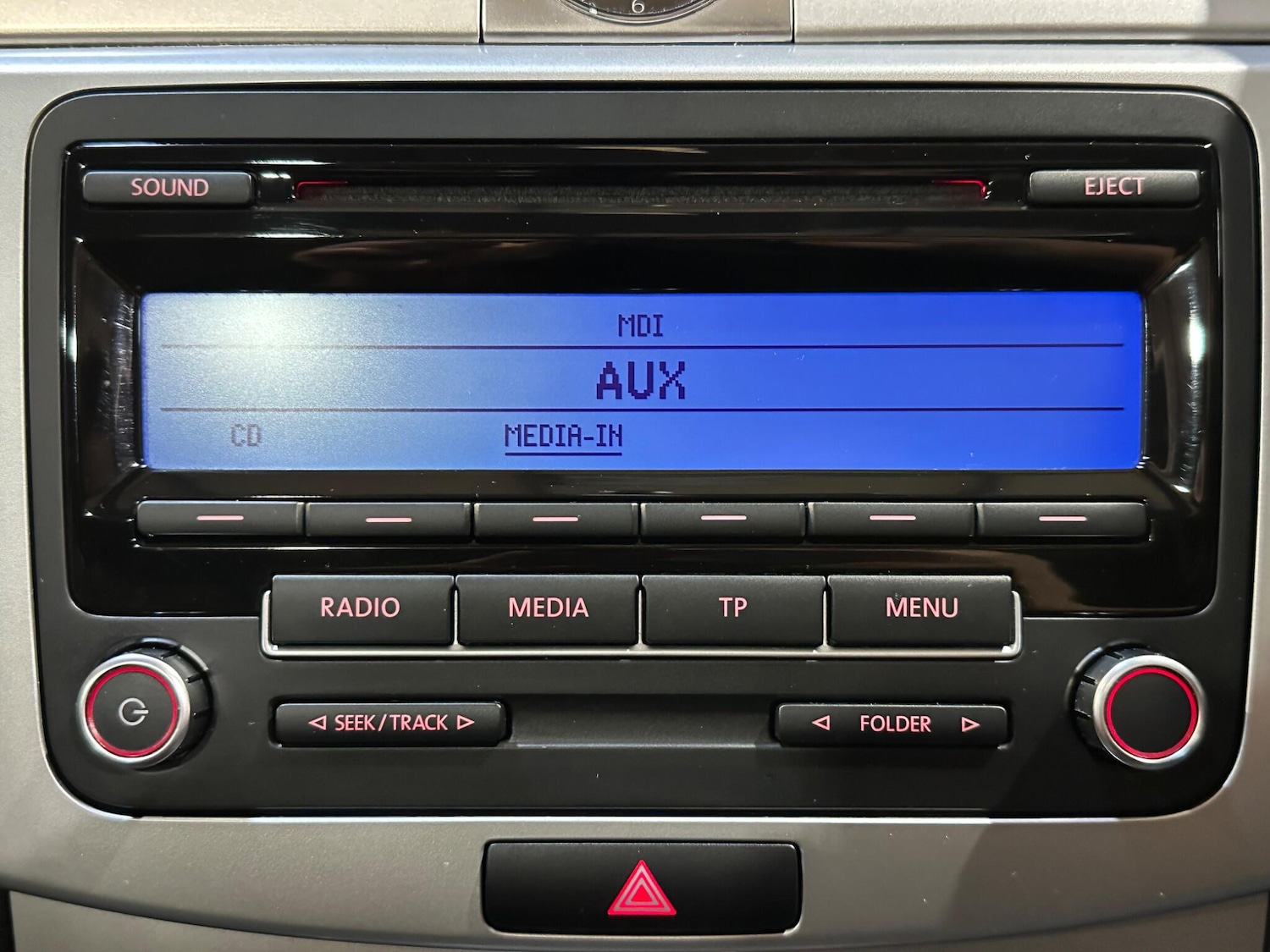Used Volkswagen Passat 2010 for sale - 76151289: Photo 43
