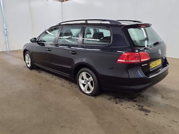 Used Volkswagen Passat 2010 for sale - 76151289: Photo 4
