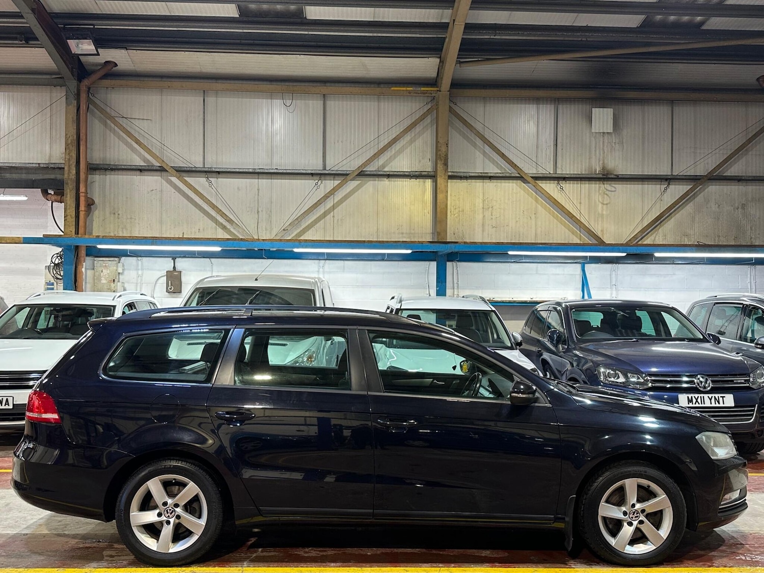 Used Volkswagen Passat 2010 for sale - 76151289: Photo 8